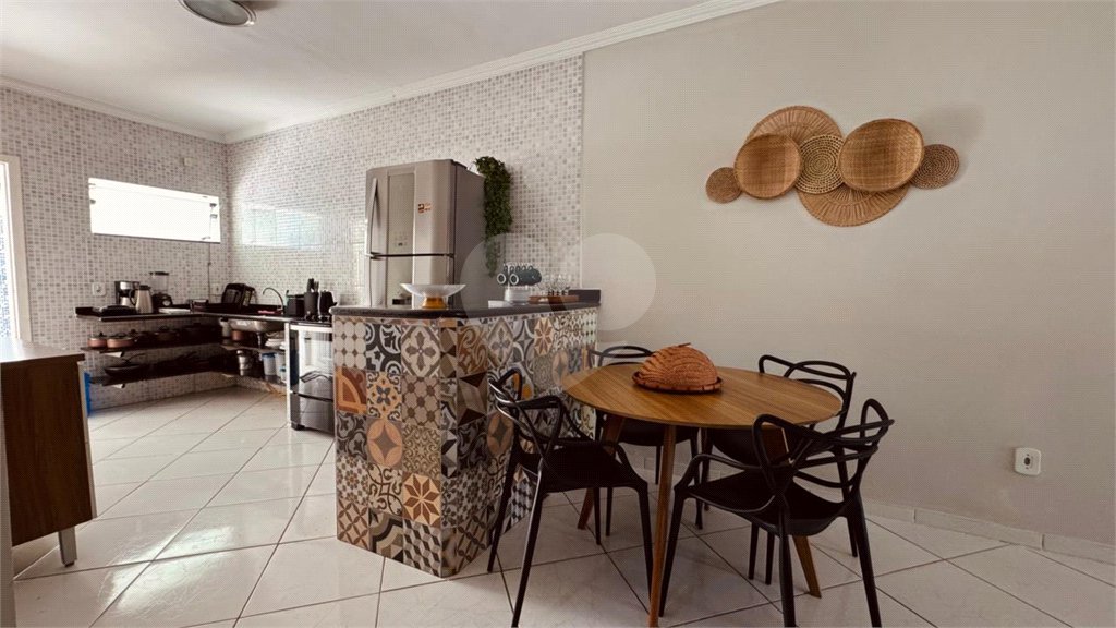 Apartamento para alugar com 2 suítes, em Orla Norte, Porto Seguro, BA