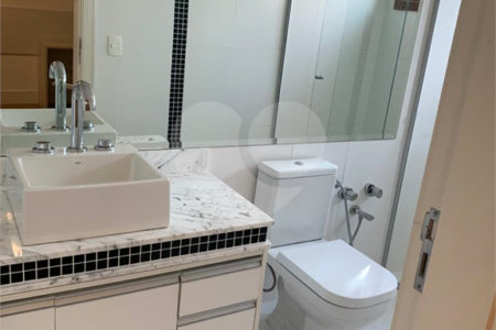 Casa à venda com 5 suítes no condomínio Jardim São Felipe, Atibaia - SP