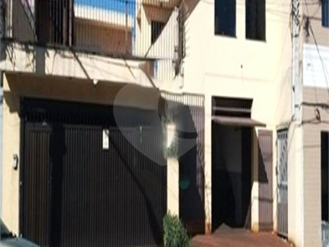 Sobrado à venda com 6 quartos em Vila Maria, São Paulo, SP