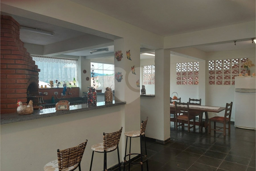 Casa à venda com 4 quartos, sendo 1 suíte, em Lavapés, Mairiporã, SP