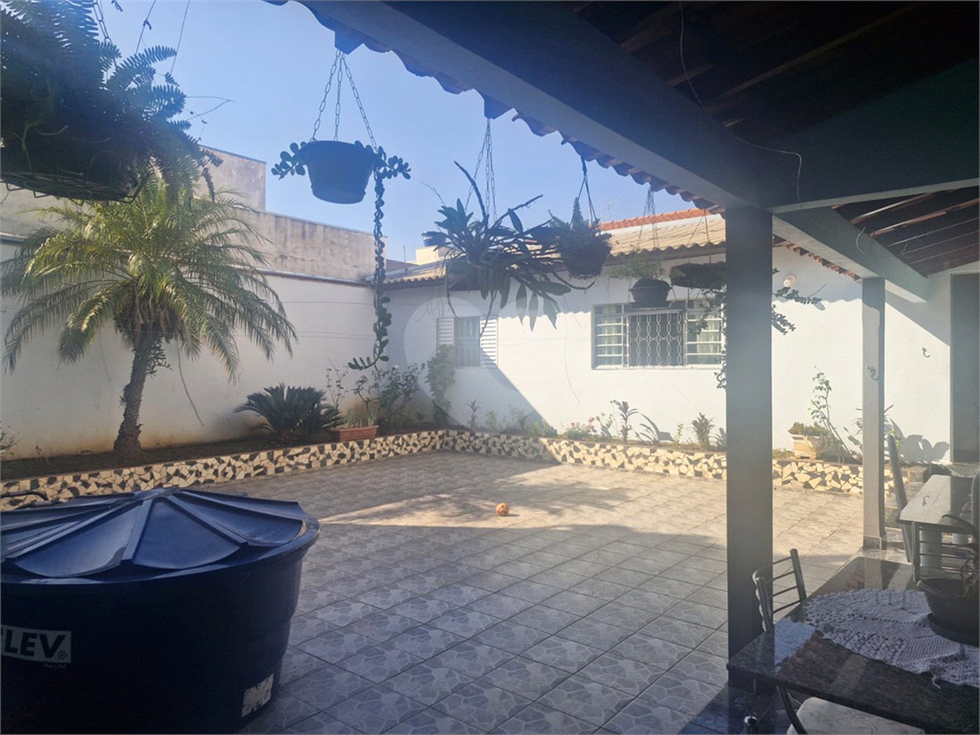 Casa à venda com 4 quartos, sendo 1 suíte, em Jardim Planalto, Salto, SP