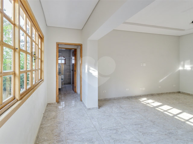 Casa à venda com 2 quartos, sendo 1 suíte,  em Campo Belo, São Paulo, SP