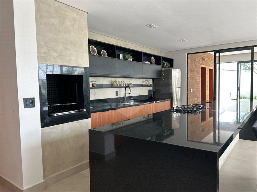 Casa para alugar com 3 suítes no condomínio Residencial Castanheira, Sorocaba - SP