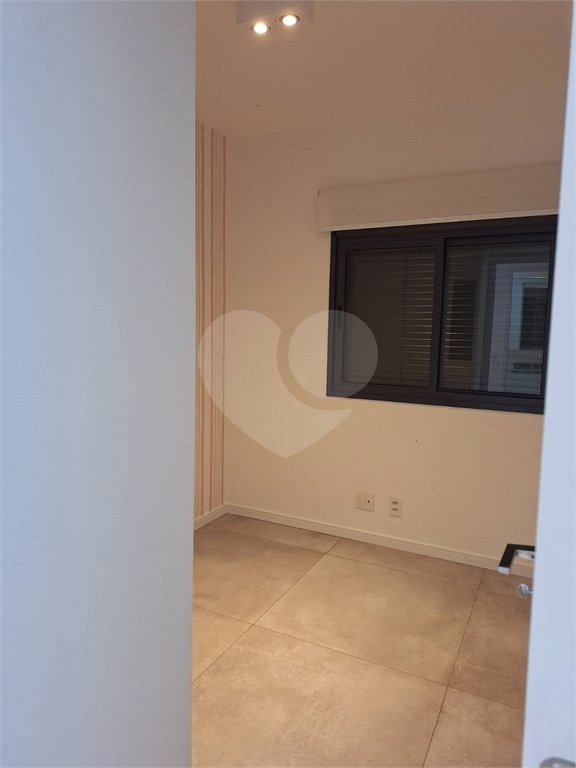 Apartamento à venda com 2 quartos, sendo 1 suíte,  em Vila Leopoldina, São Paulo, SP