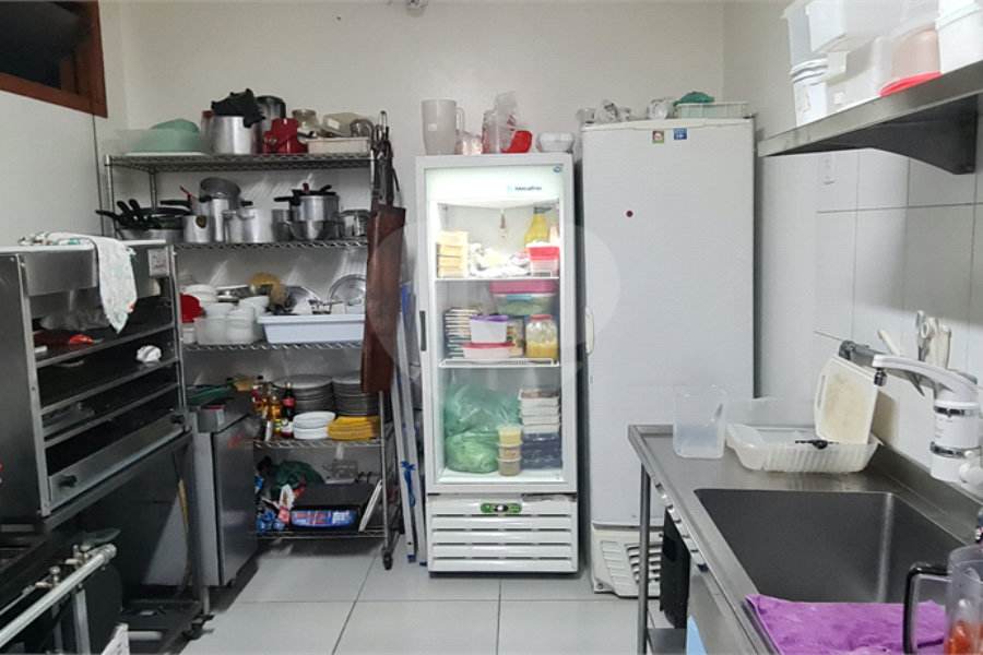 Salão para alugar em Caraguatá, Mairiporã, SP