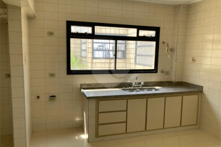 Apartamento à venda com 4 suítes em Jardim da Saúde, São Paulo, SP