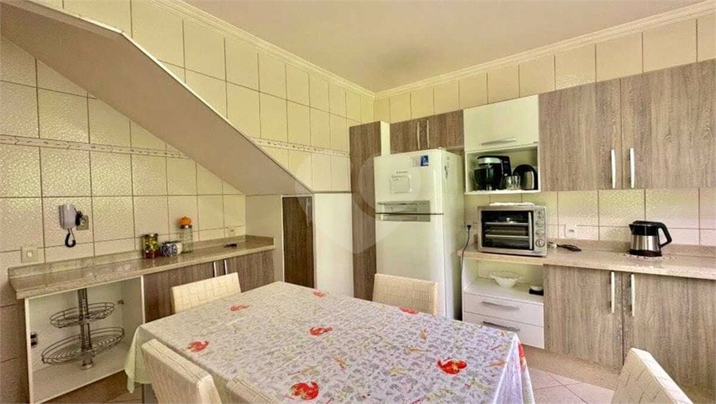 Casa à venda com 3 quartos, sendo 1 suíte, no condomínio San Siro, Jundiaí - SP