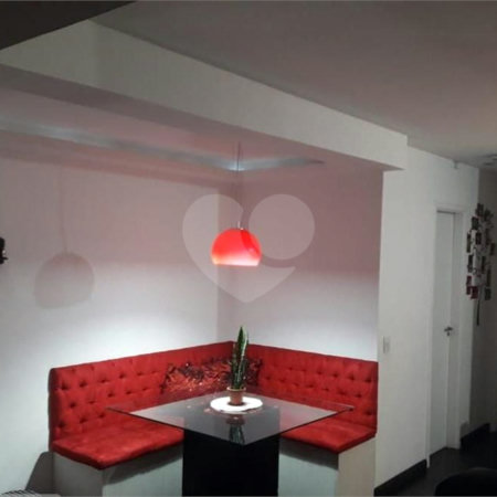 Apartamento à venda com 2 quartos, sendo 1 suíte,  em Jardim Parque Morumbi, São Paulo, SP