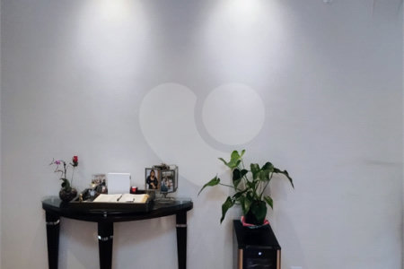 Apartamento à venda com 3 quartos em Vila São Francisco, São Paulo, SP