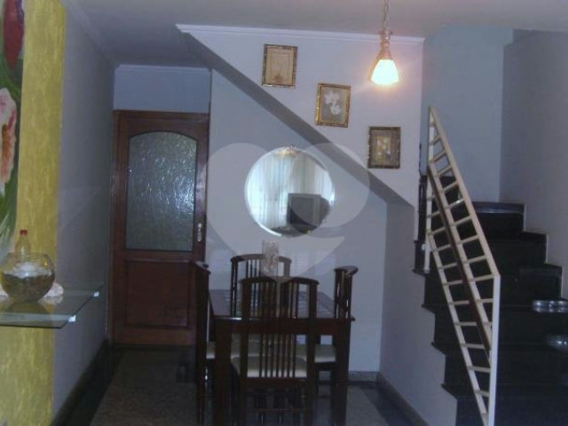 Sobrado à venda com 3 quartos, sendo 1 suíte,  em Tremembé, São Paulo, SP