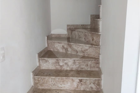 Sobrado à venda com 3 quartos, sendo 1 suíte,  em Vila Medeiros, São Paulo, SP