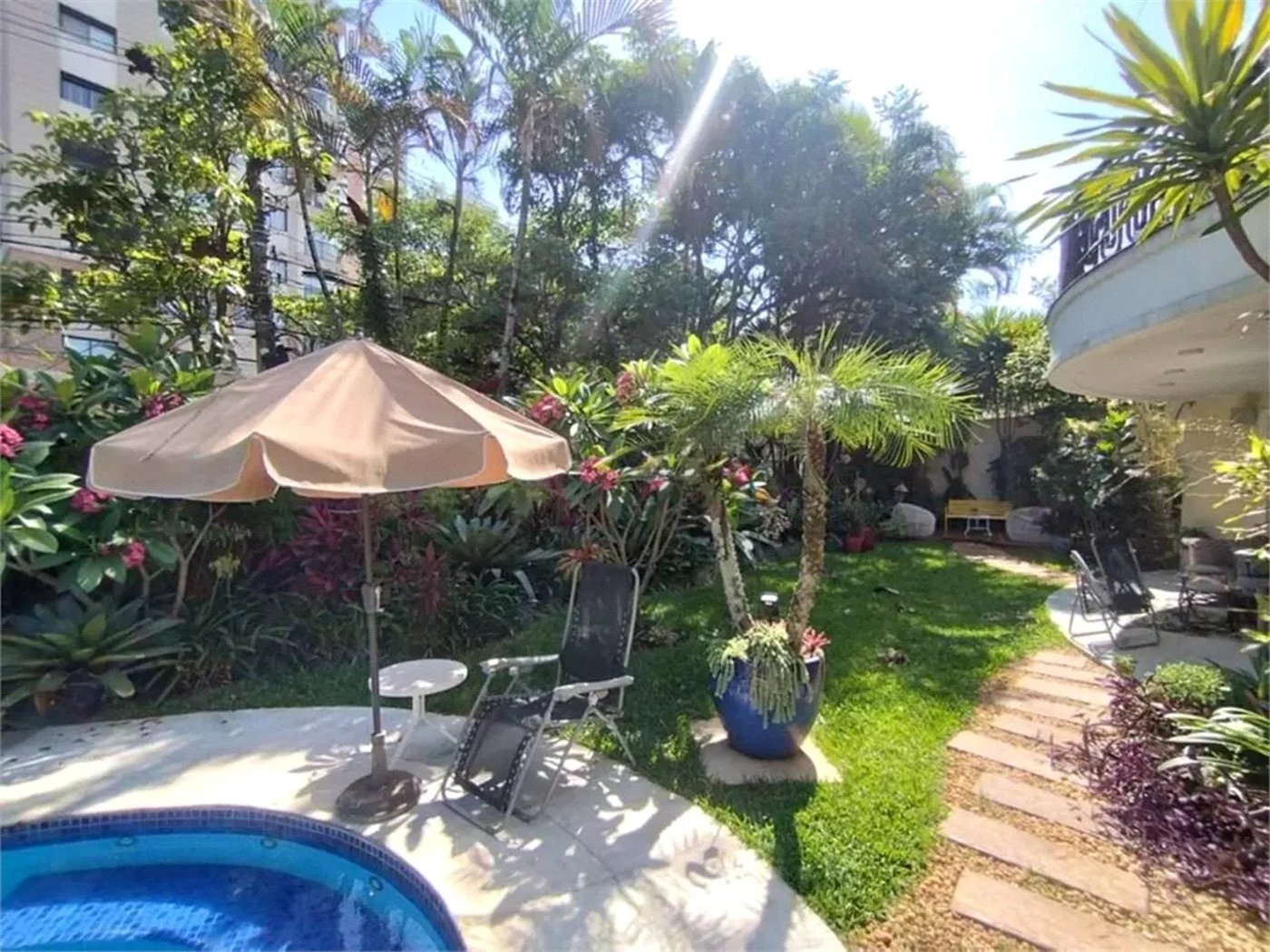 Casa à venda com 4 suítes no condomínio Solares da Cidade Jardim Vila America, São Paulo - SP