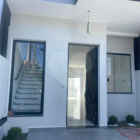 Casa à venda com 3 quartos, sendo 1 suíte,  em Jardim São Pedro, Mogi das Cruzes, SP