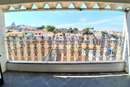 Sobrado à venda com 3 quartos, sendo 1 suíte,  em Vila Mazzei, São Paulo, SP