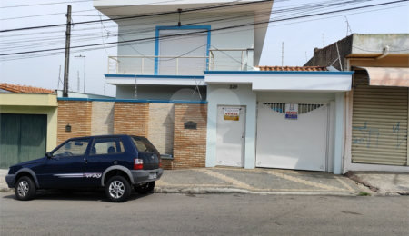 Sobrado à venda com 3 quartos, sendo 2 suítes, em Vila Romão, Salto, SP