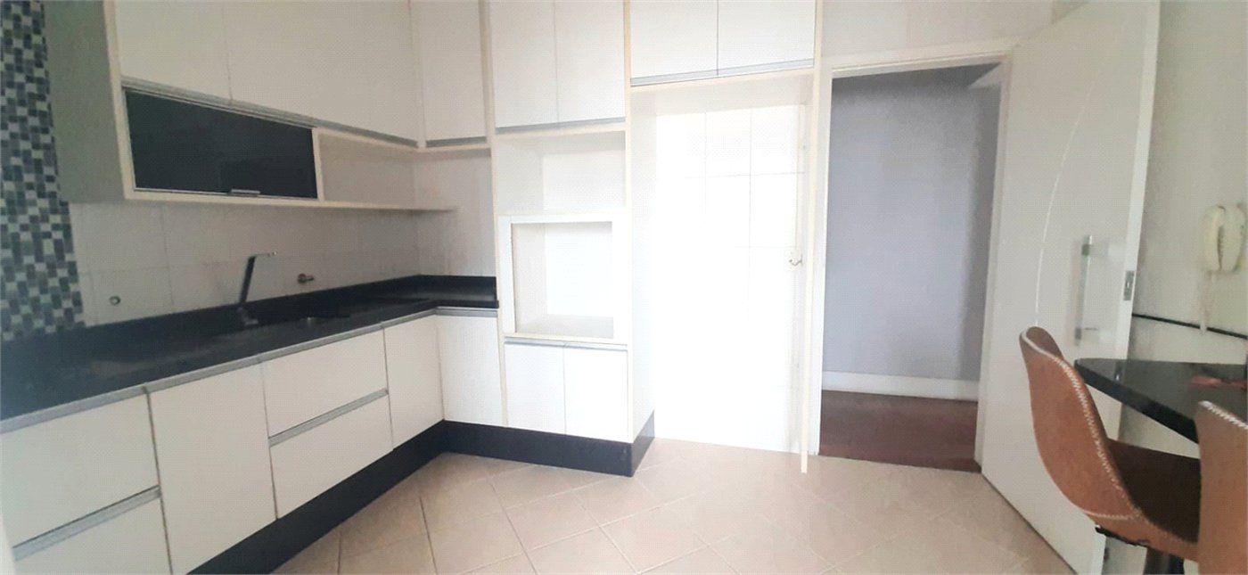 Apartamento à venda com 3 quartos, sendo 1 suíte, em Santana, São Paulo, SP