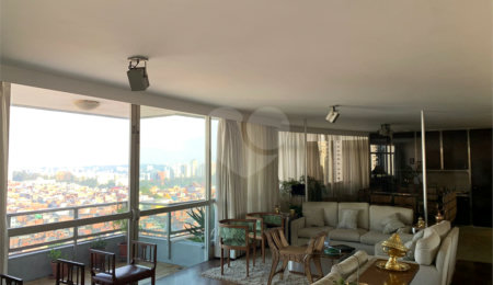 Apartamento à venda com 4 suítes em Morumbi, São Paulo, SP