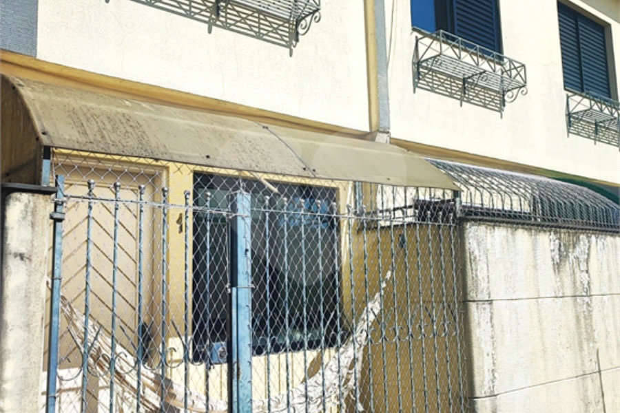 Casa à venda com 2 quartos no condomínio Verbenas, São Paulo - SP