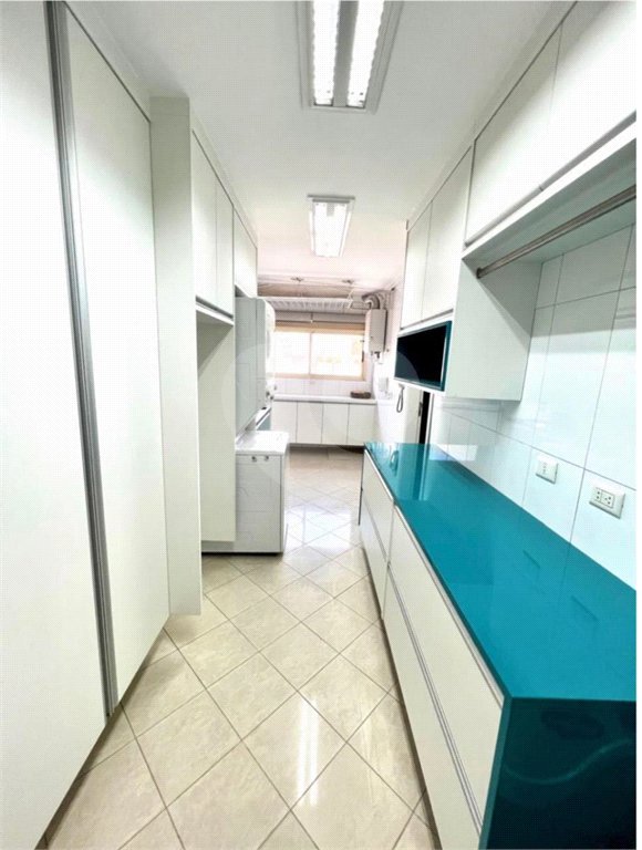 Apartamento à venda com 4 quartos, sendo 3 suítes,  em Vila Gomes Cardim, São Paulo, SP