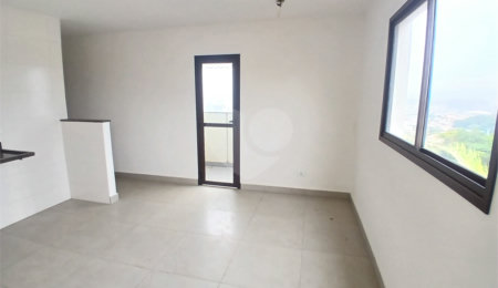 Apartamento à venda com 1 quarto em Vila dos Remédios, São Paulo, SP