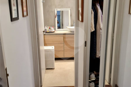 Apartamento à venda com 3 quartos, sendo 1 suíte,  em Jardim Ampliação, São Paulo, SP