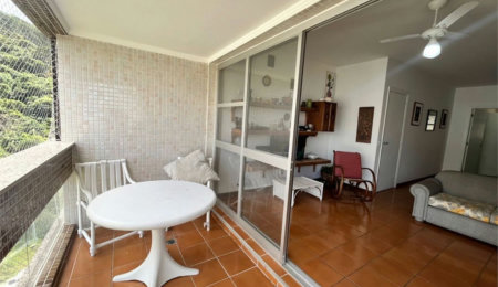 Apartamento com 3 dormitórios à venda, 100 m² por R$ 650.000,00 - Pitangueiras - Guarujá/SP