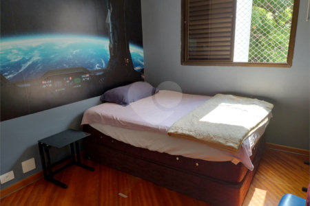 Apartamento à venda com 4 quartos, sendo 1 suíte,  em Brooklin Paulista, São Paulo, SP