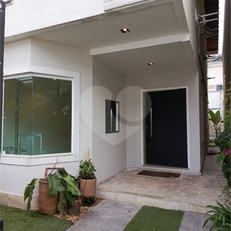 Casa à venda com 3 quartos, sendo 1 suíte, no condomínio Paraíso Classe A, Rio de Janeiro - RJ