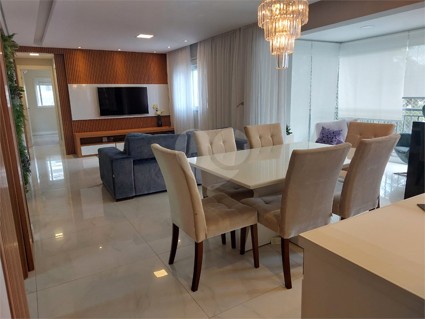 Apartamento à venda com 4 quartos, sendo 2 suítes, em Jardim Caboré, São Paulo, SP