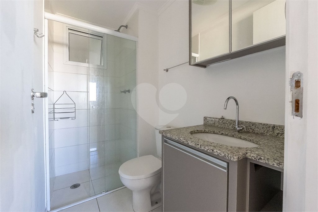 Apartamento à venda com 3 quartos, sendo 1 suíte, em Jardim Parque Morumbi, São Paulo, SP