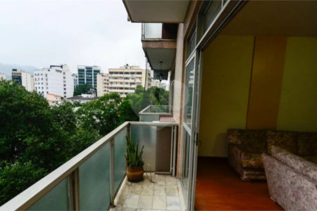Apartamento à venda com 3 quartos, sendo 1 suíte, em Tijuca, Rio de Janeiro, RJ