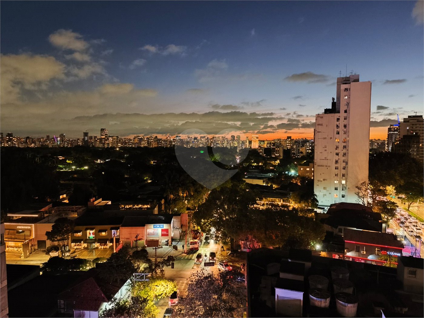 Apartamento à venda ou para alugar com 1 quarto em Jardim América, São Paulo, SP