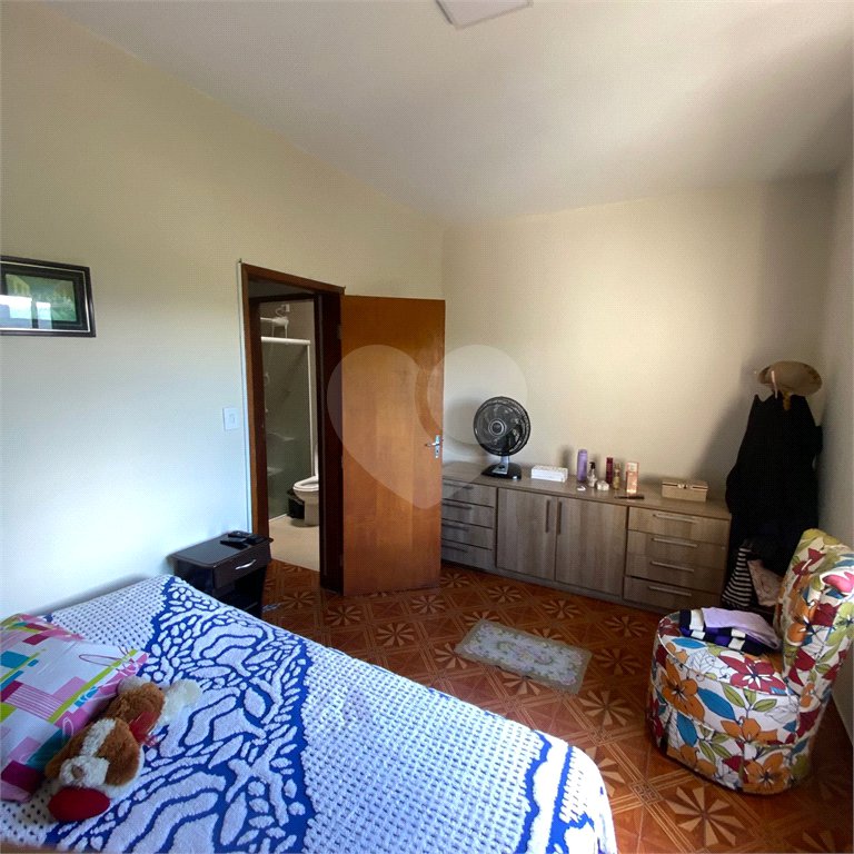 Casa à venda com 3 quartos em Vila Oliveira, Mogi das Cruzes, SP