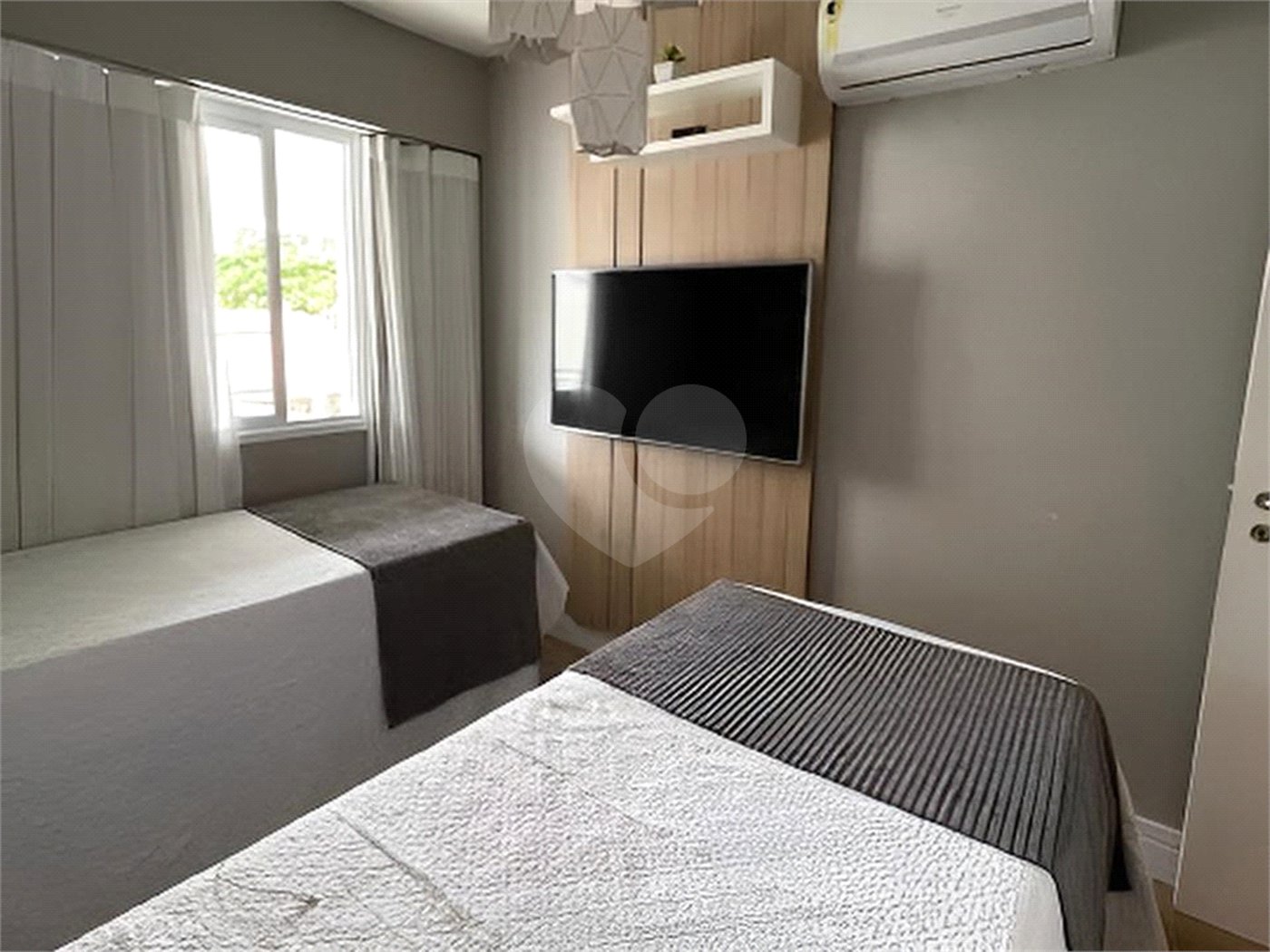 Apartamento à venda com 3 quartos, sendo 1 suíte, em São Bento, Cabo Frio, RJ