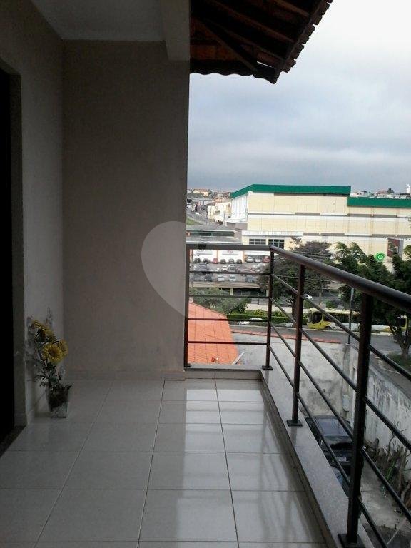 Casa à venda com 2 quartos, sendo 1 suíte,  em Jardim City, Guarulhos, SP