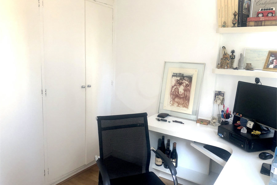 Apartamento à venda com 3 quartos, sendo 1 suíte, em Jardim América, São Paulo, SP