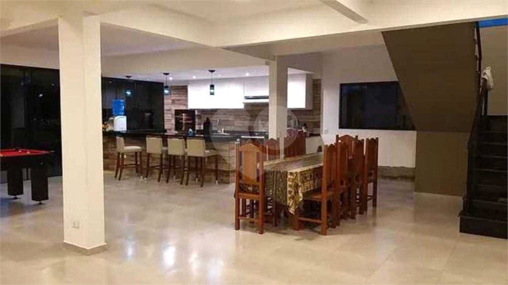 Chácara à venda com 3 quartos, sendo 1 suíte, em Caguassu, Sorocaba, SP