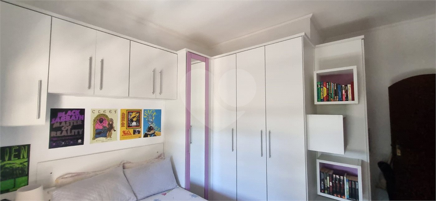 Casa à venda com 7 quartos, sendo 4 suítes, no condomínio Residencial Ypeville, Mairiporã - SP