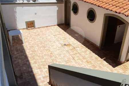 Sobrado à venda com 3 quartos, sendo 2 suítes,  em Vila Paulicéia, São Paulo, SP
