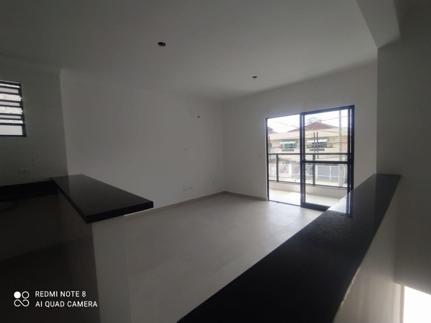Casa com 2 dormitórios à venda, 75 m² por R$ 700.000,00 - Marapé - Santos/SP