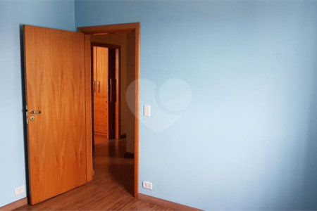 Apartamento à venda com 3 quartos, sendo 1 suíte, em Alto da Lapa, São Paulo, SP