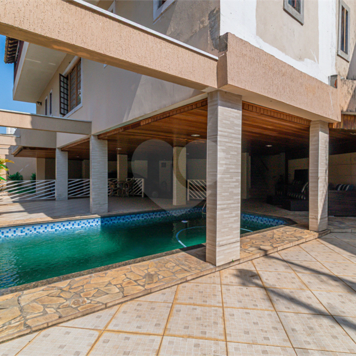 Casa à venda com 4 suítes em Jardim Prudência, São Paulo, SP