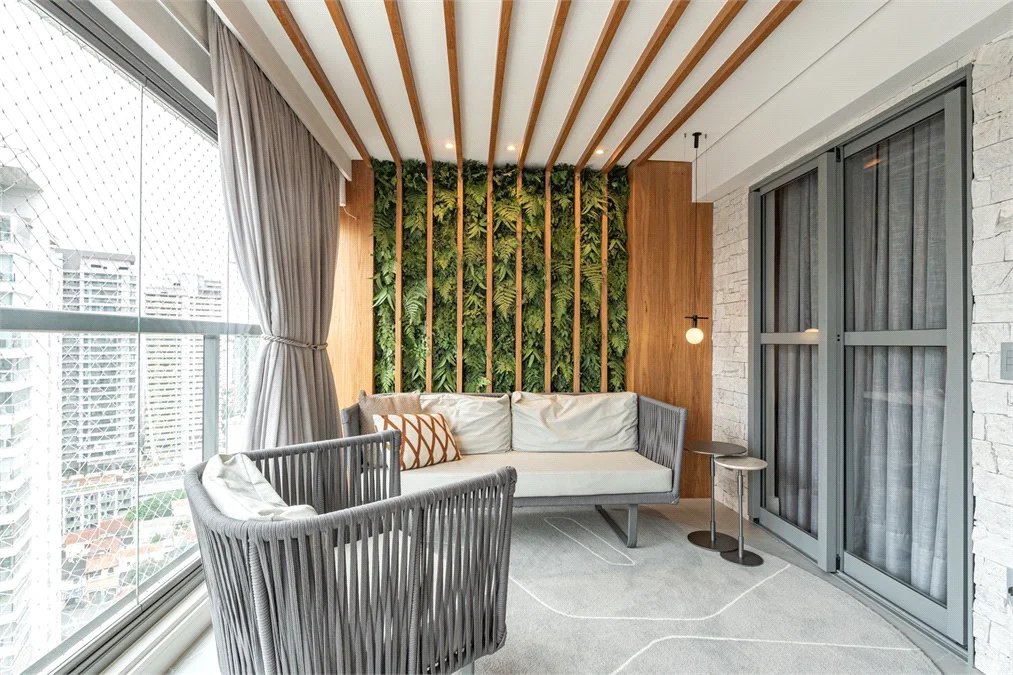 Apartamento à venda com 4 quartos, sendo 3 suítes, em Jardim das Acácias, São Paulo, SP