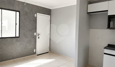 Apartamento à venda com 2 quartos no Centro, Votorantim, SP