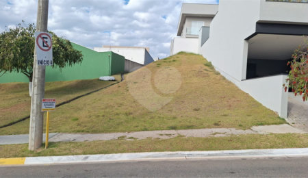 Terreno à venda no condomínio Reserva da Mata, Jundiaí - SP