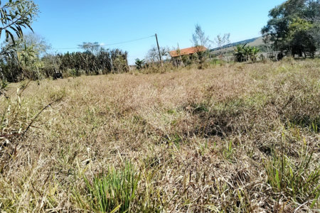 Sítio à venda com 3 quartos, sendo 1 suíte,  em Da Barra, Salto de Pirapora, SP