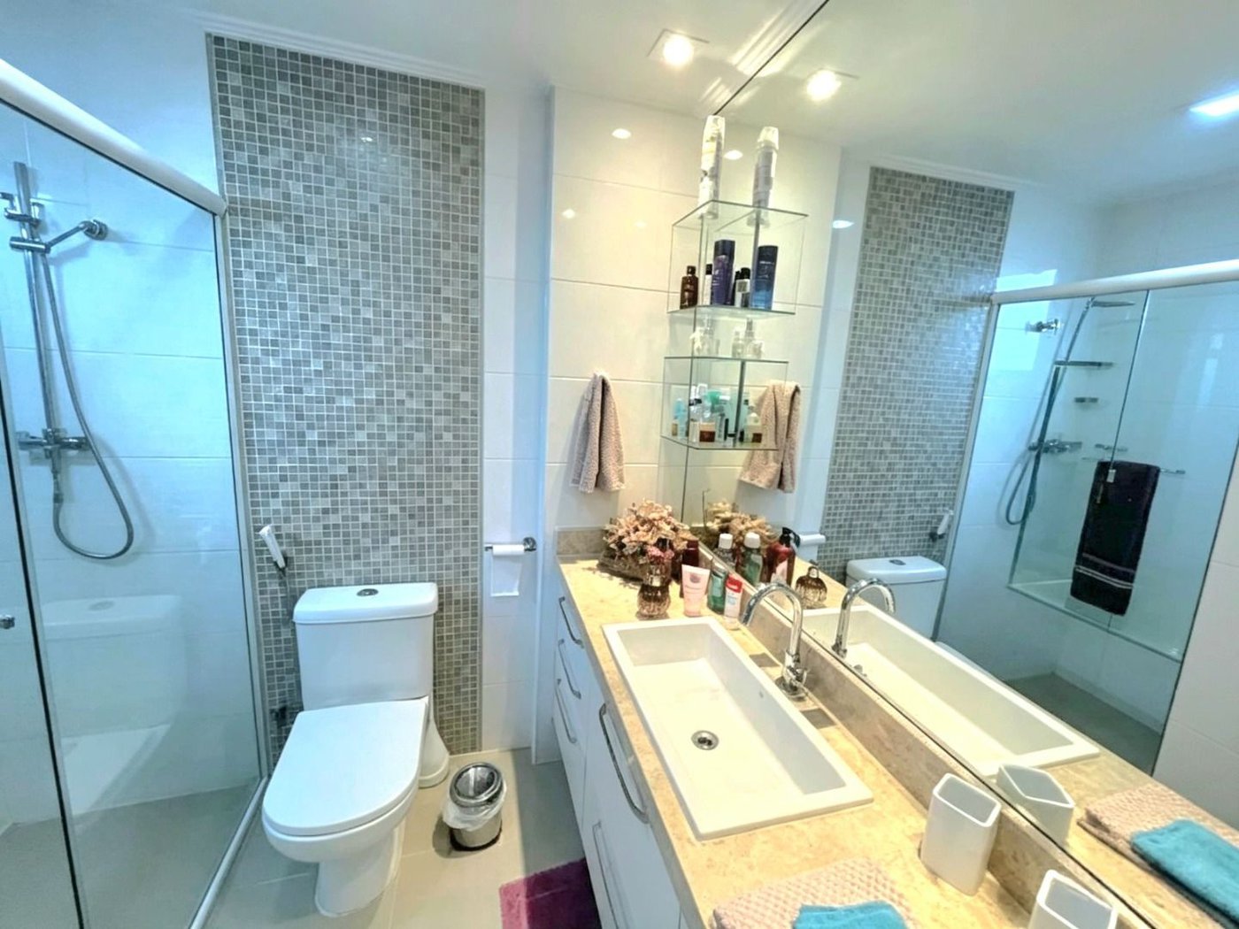 Apartamento com 3 dormitórios à venda, 191 m² por R$ 2.995.000,00 - Embaré - Santos/SP