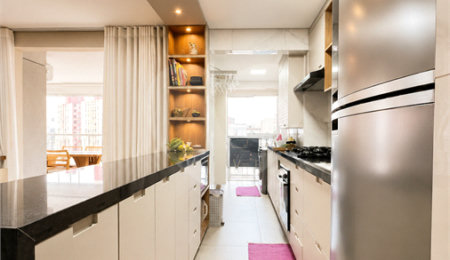 Apartamento à venda com 2 quartos, sendo 1 suíte, em Santo Amaro, São Paulo, SP