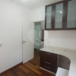 Casa para alugar com 3 quartos, sendo 1 suíte, no condomínio Santanna, São Paulo - SP