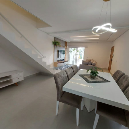Casa à venda com 3 quartos, sendo 1 suíte,  em Jardim Paulista, Atibaia, SP